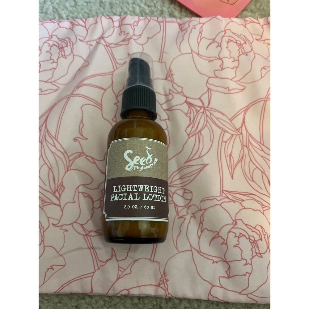 Seed phytonutrients lightweight facial lotion